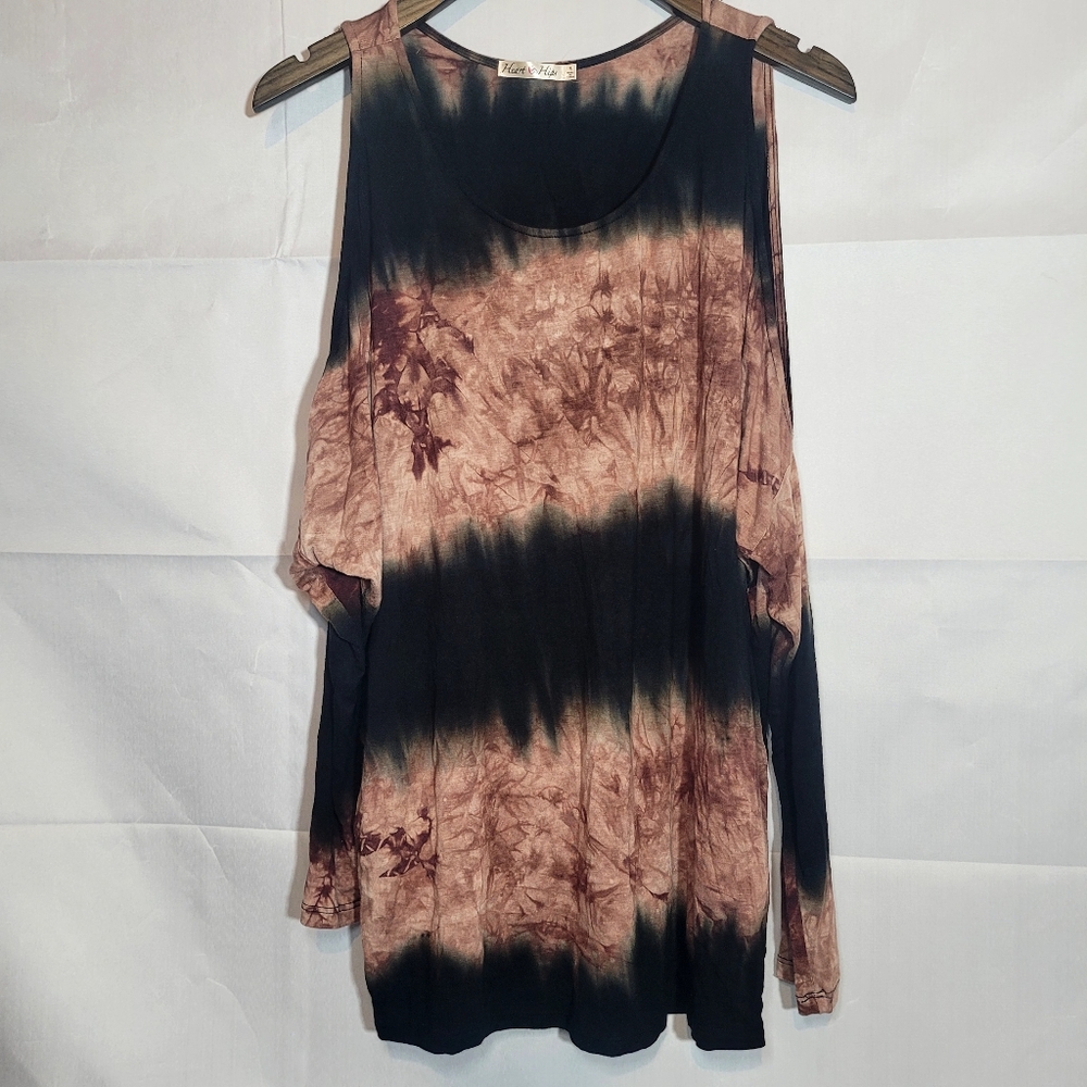 HEART AND HIPS Brown/Black Tie Dye, Cold Shoulder 3/4 Sleeve Top